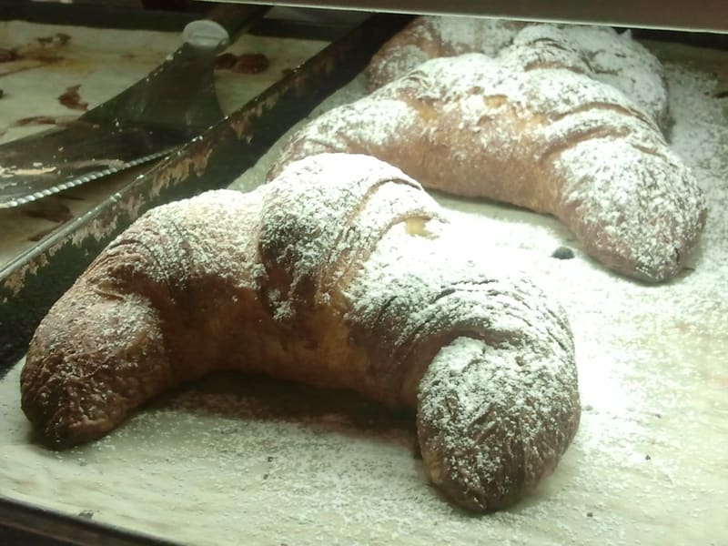 Foto di esempio: cornetto alla crema