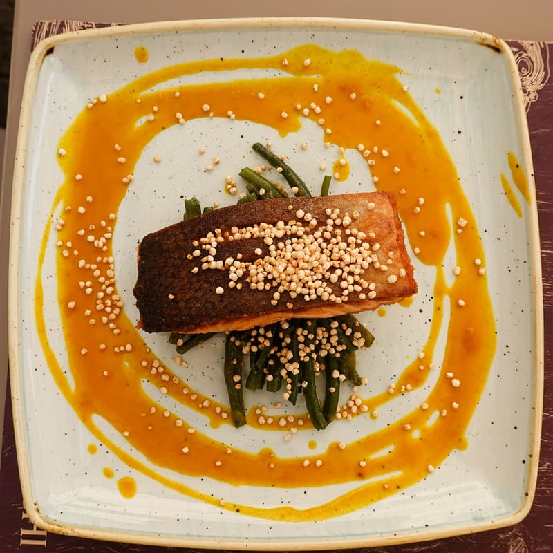 Foto di esempio: pesce spada alla griglia in un ristorante di Cortona